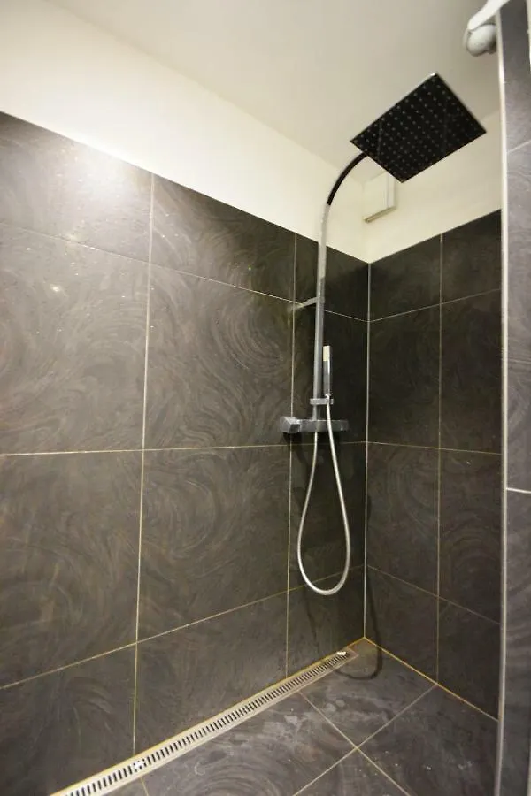 Klamovka Park Apartment 체코