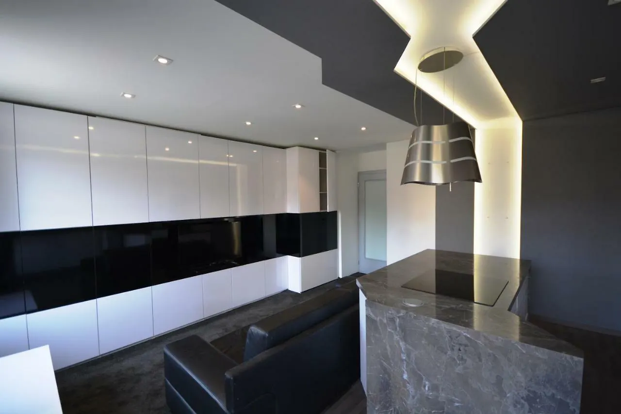 Klamovka Park Apartment
